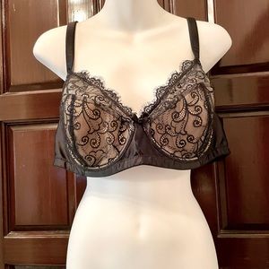 NWOT Black Cacique Underwire Bandeau Bra  Size 40DD